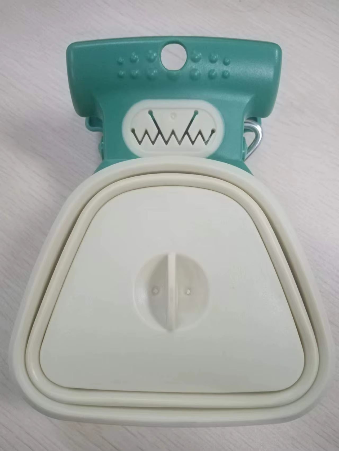 Pooper Scooper, Portable and Handheld Size for Walking Large and Small Dogs outside Yard or Travel Outdoors, Pup Poop Scoop With